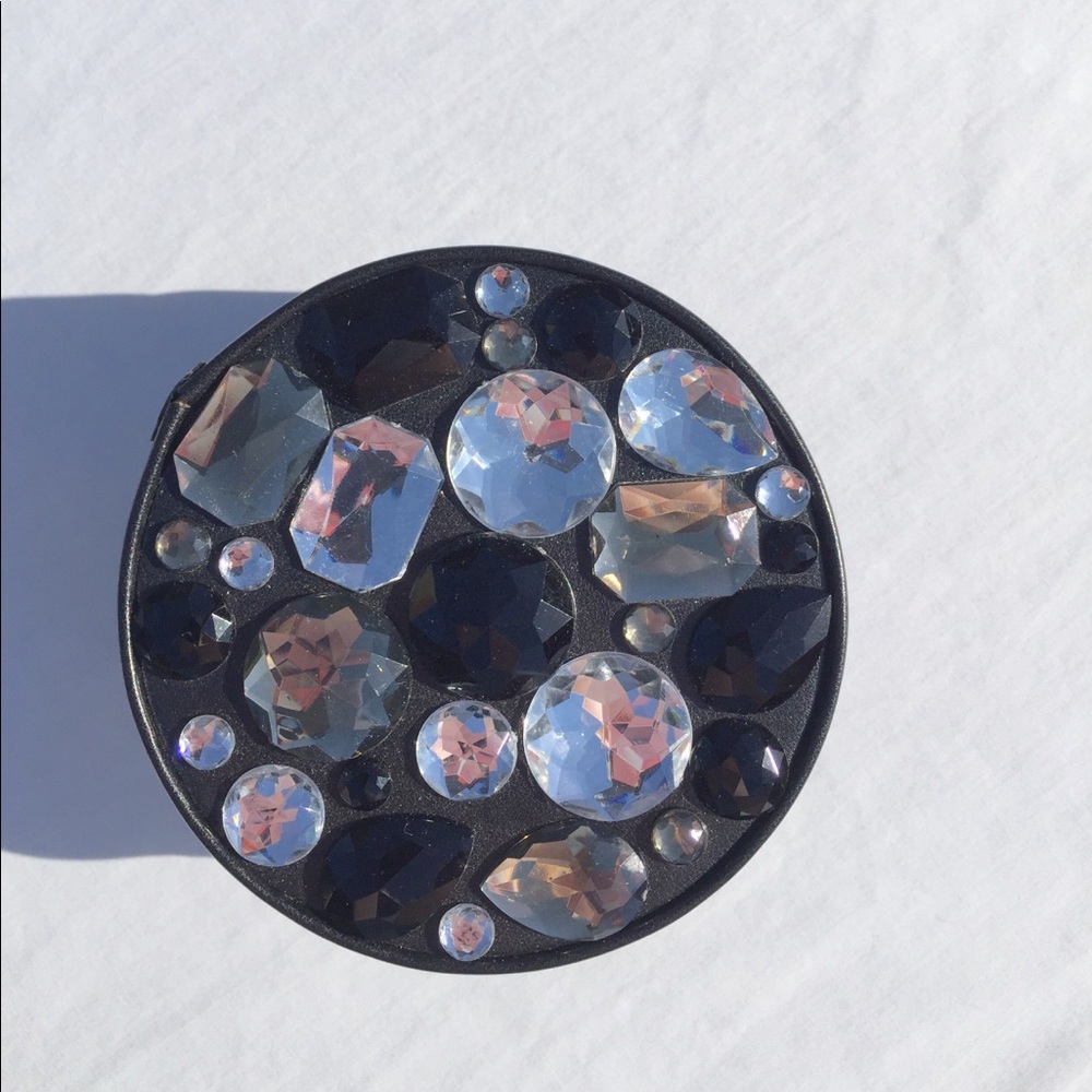 Cache Rhinestone Jewelry Case - Picture 2 of 4